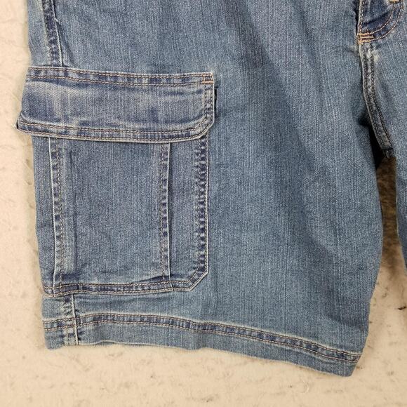 Wrangler Authentics Shorts Mens 38 Blue Denim Cargo Stretch Utility Pockets - Picture 4 of 15